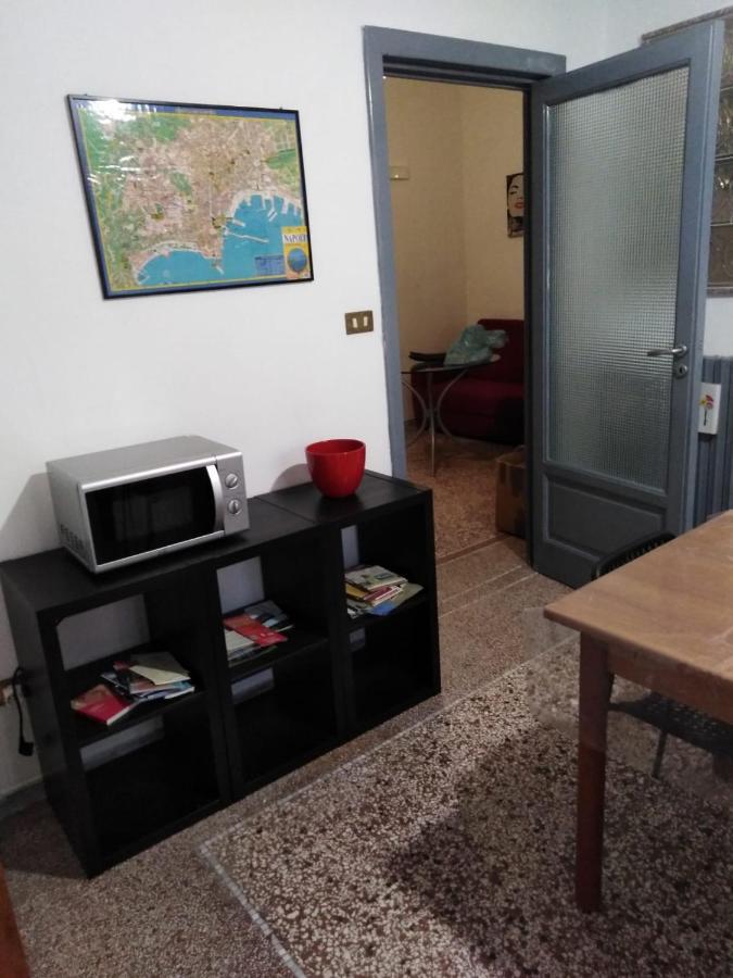I Colori Di Napoli Apartment Bagian luar foto