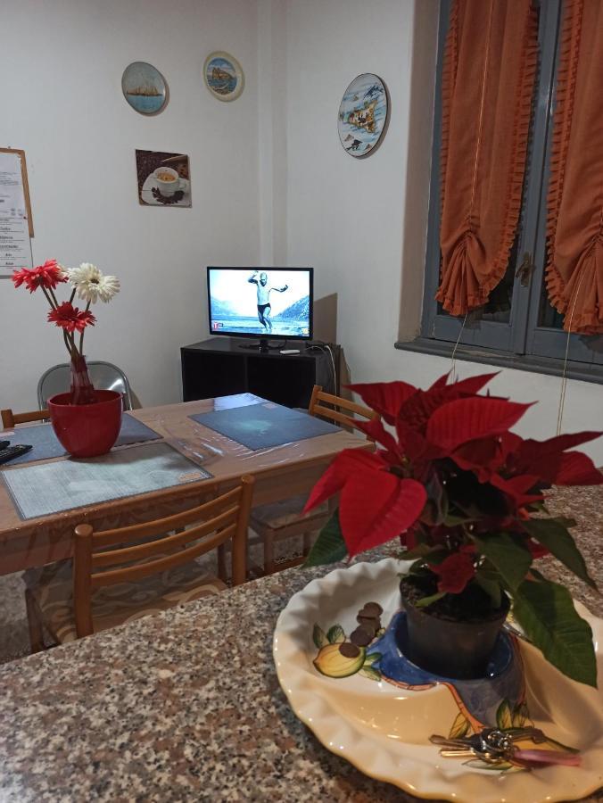 I Colori Di Napoli Apartment Bagian luar foto